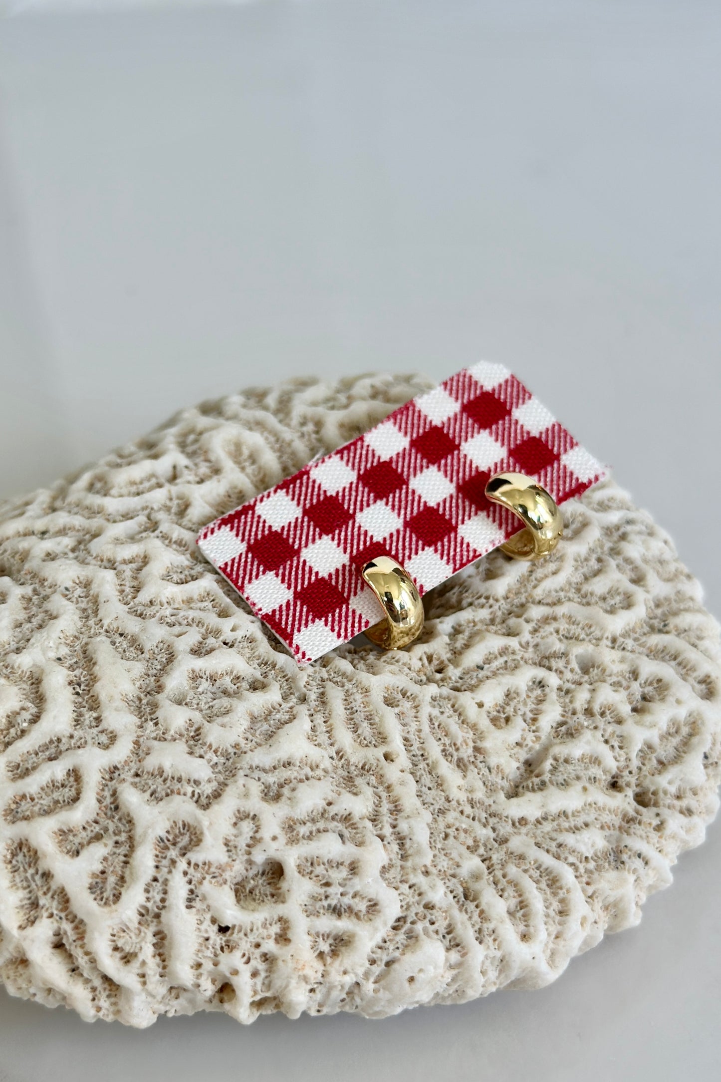 Classic Mini Gold Huggies