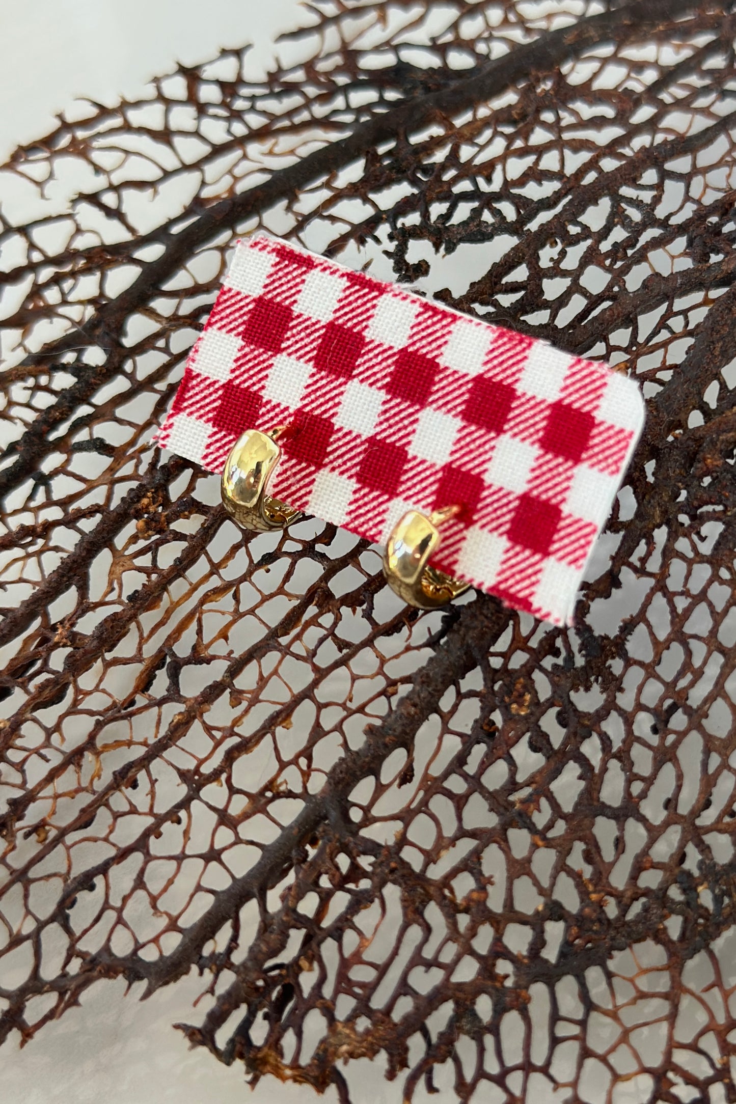 Classic Mini Gold Huggies